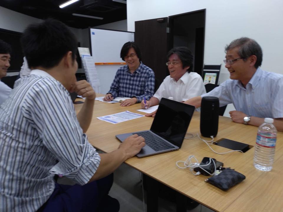 専門家ミーティング。